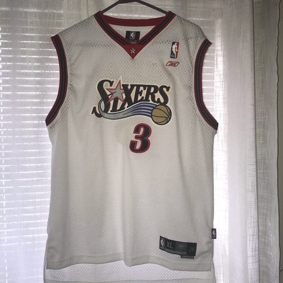 grey sixers jersey